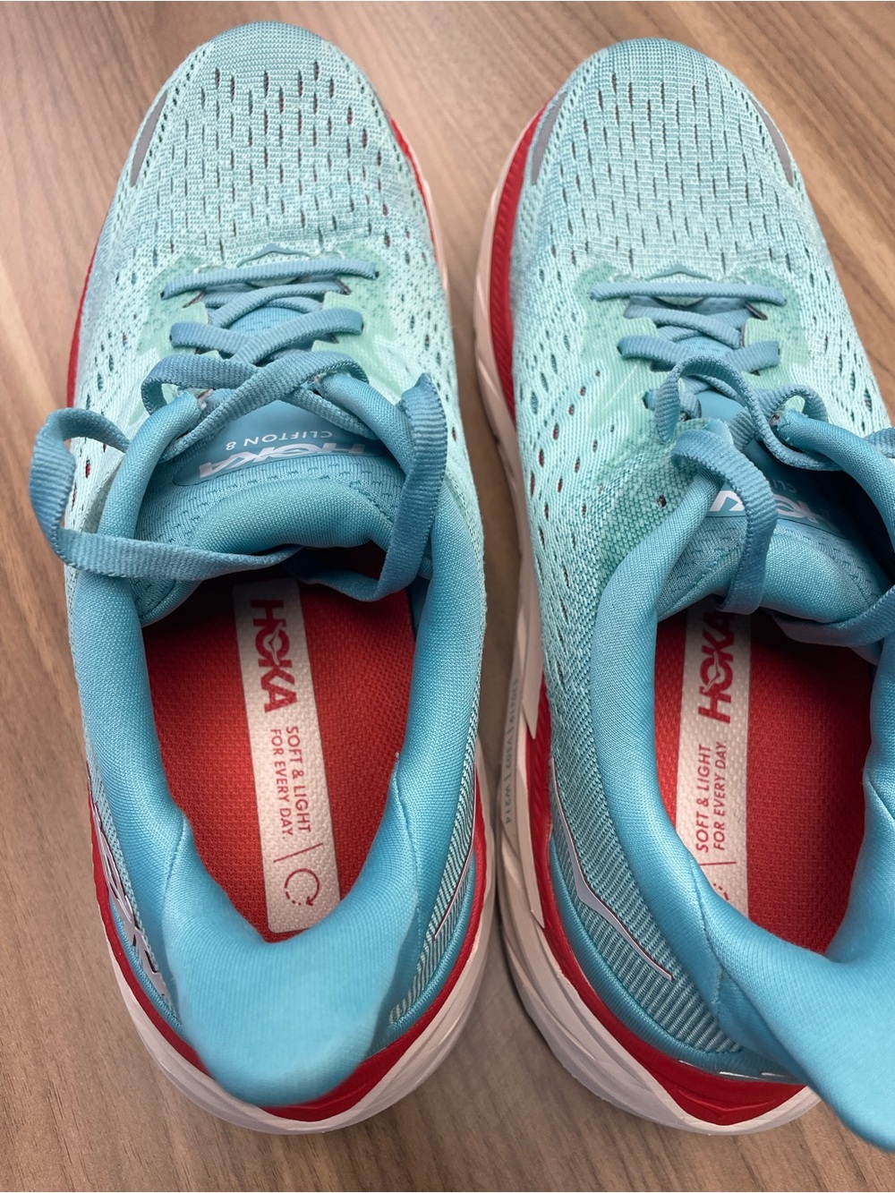 Hoka Clifton 8 Women's Teal Running Shoes with Red Accent - Picture 6 of 8